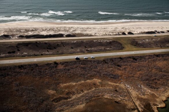 New York Police Mother and Child Gilgo Beach