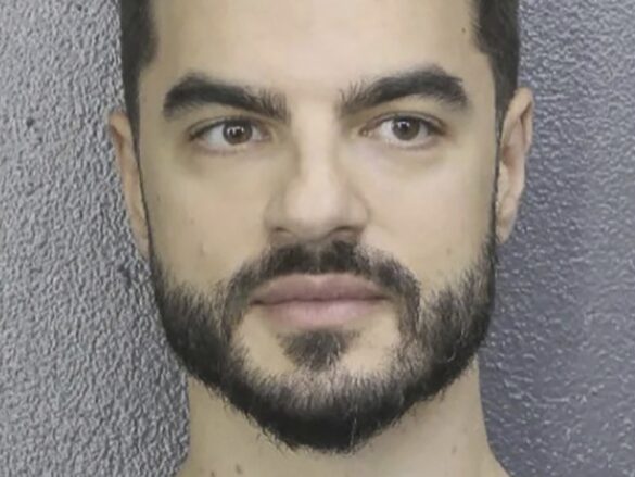 florida man charged wife's killing spain suicide