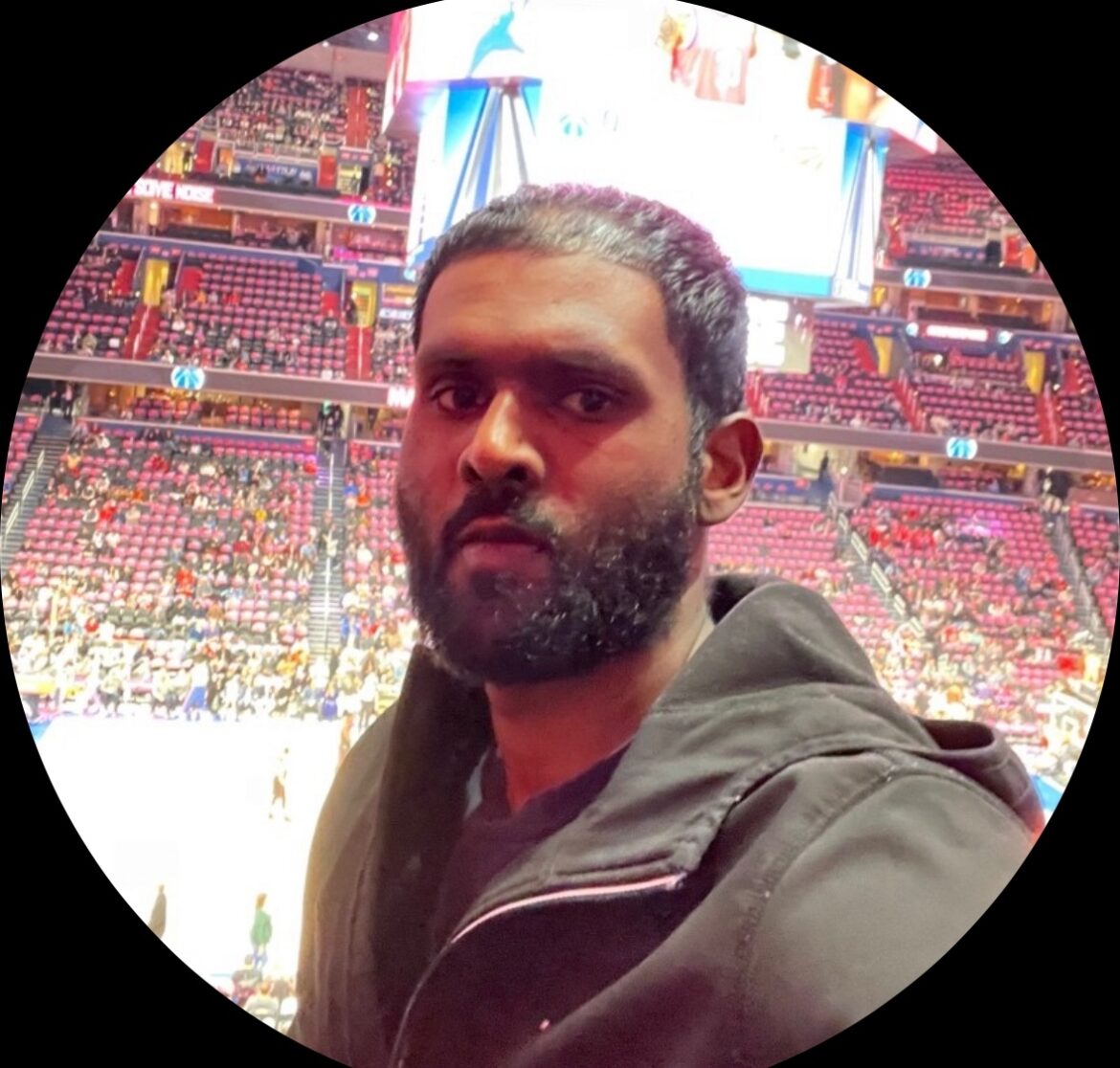 man arrested stabbing woman Mississauga