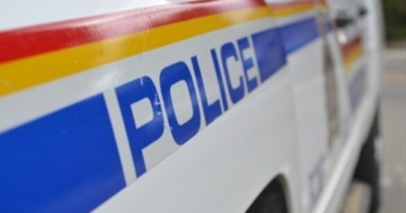 Winnipeg robbery stabbing St. Vital Centre